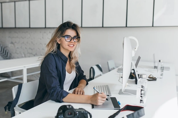 8 Strategies Women Can Use to Enhance Their Personal Brand